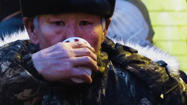 Still from Nozhikov